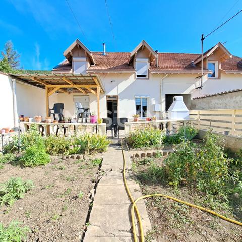 A VENDRE MAISON SANS TRAVAUX 5 CHAMBRES + JARDIN + ATELIER + GARAGE