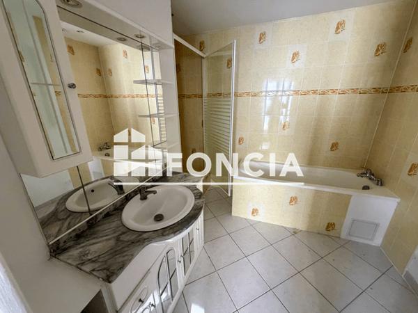 Location Appartement 4 pièces 88.34 m² - 39 Bis rue Raoul Briquet Achicourt 62217