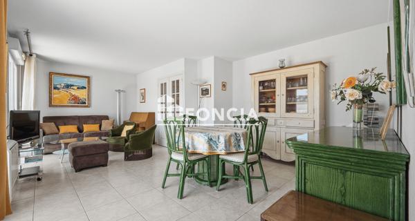 À vendre Appartement 4 pièces 89.95 m² - Saint-raphaël 83700