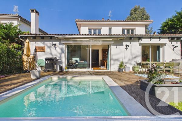 Maison à vendre  8 pièces - 230,94 m2 BORDEAUX - 33