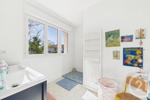 Maison à vendre  8 pièces - 230,94 m2 BORDEAUX - 33