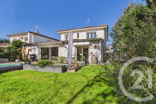 Maison à vendre  8 pièces - 230,94 m2 BORDEAUX - 33