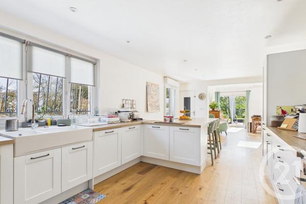 Maison à vendre  8 pièces - 230,94 m2 BORDEAUX - 33