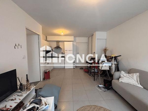 Location Appartement 2 pièces 38.21 m² - 60 RUE SAINT GERVAIS Lyon 69008