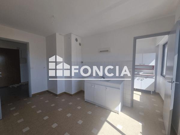 Location Appartement 3 pièces 100.22 m² - 1 BIS RUE CARNOT Gap 05000