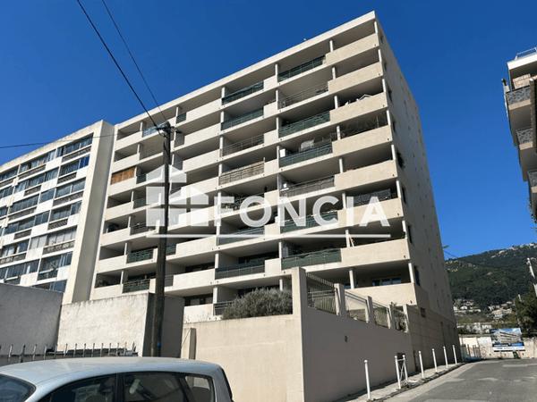 Location Appartement 6 pièces 140.7 m² - 550 AVENUE J GASQUET Toulon 83100