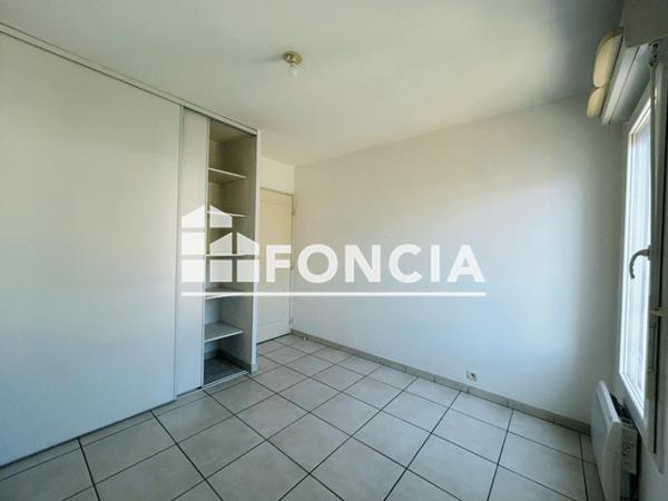 Location Appartement 6 pièces 140.7 m² - 550 AVENUE J GASQUET Toulon 83100