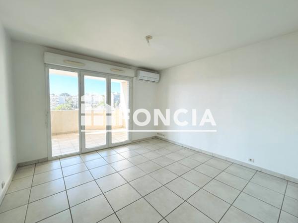 Location Appartement 6 pièces 140.7 m² - 550 AVENUE J GASQUET Toulon 83100