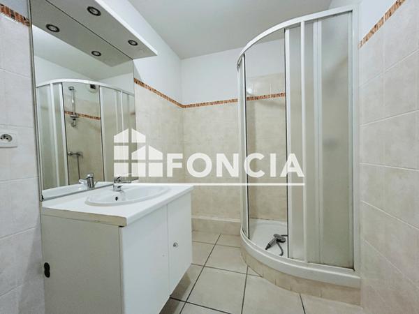 Location Appartement 6 pièces 140.7 m² - 550 AVENUE J GASQUET Toulon 83100
