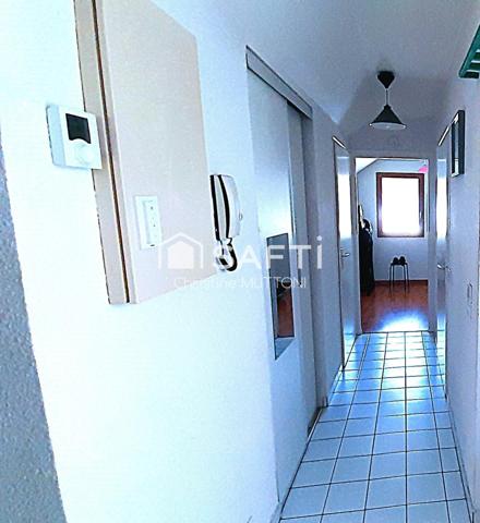 T2 lumineux avec garage et cave