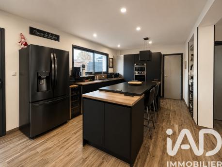 Maison à vendre 5 pièces 143 m² Sains-en-Gohelle
