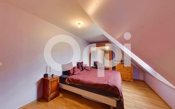 Maison à vendre    6 pièces •  Nanteuil-le-Haudouin