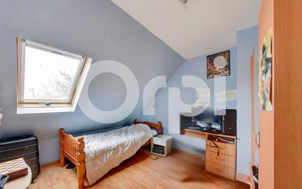 Maison à vendre    6 pièces •  Nanteuil-le-Haudouin