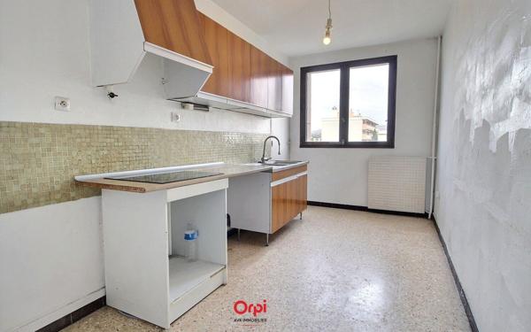 Appartement à vendre    4 pièces • 86 m2 Marseille 10