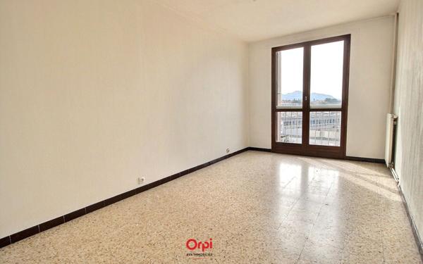 Appartement à vendre    4 pièces • 86 m2 Marseille 10