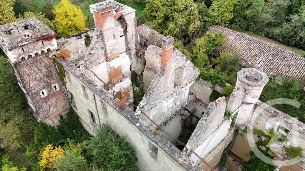 Maison à vendre  1 pièce - 700 m2 GRAULHET - 81