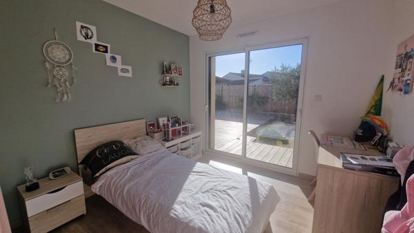 Belle maison moderne, lumineuse, fonctionnelle et prête à accueillir votre famille