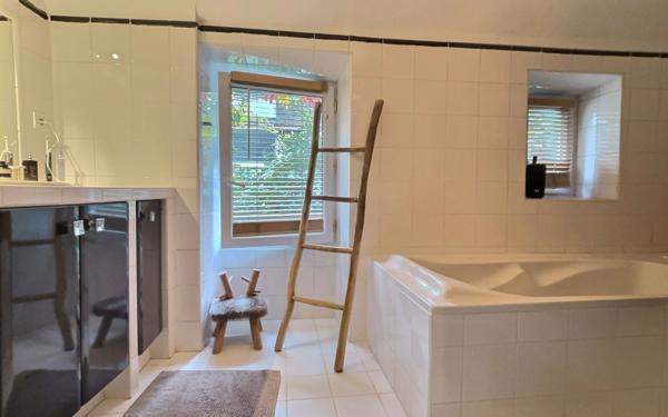 Maison à vendre    8 pièces •  Mennecy