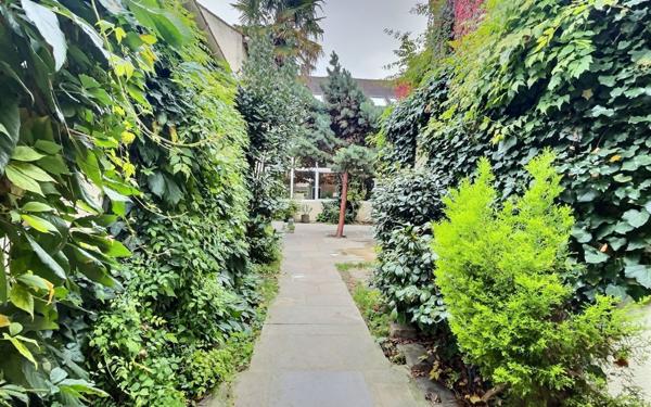 Maison à vendre    8 pièces •  Mennecy