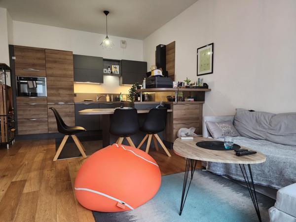 Superbe Appartement 3 Pièces avec Jardin et parking - Proche Métro Montreuil Hôpital