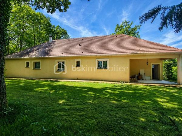 Demeure de 162,27 m²