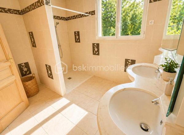 Demeure de 162,27 m²