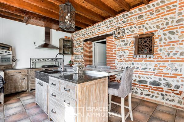 Charmante maison de ville avec piscine et jardin paysagé