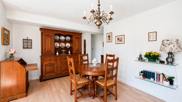 Appartement
         3 pièces
        - 66 m² 385 000 € *