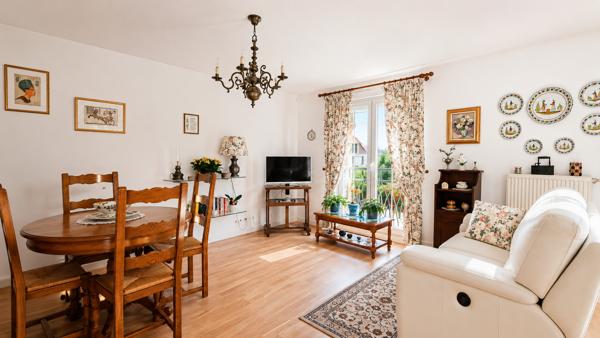 Appartement
         3 pièces
        - 66 m² 385 000 € *