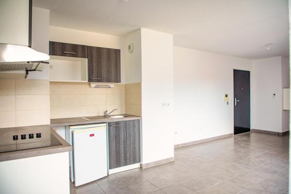 Beau F3 - Parking - DPE "C"