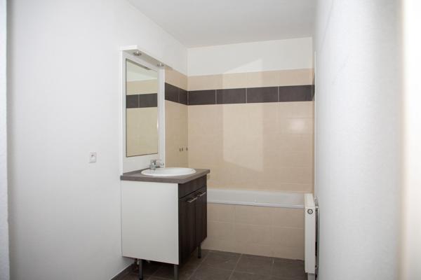 Beau F3 - Parking - DPE "C"