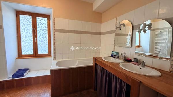 Vente Maison 6 pièces 160 m2 à Millau