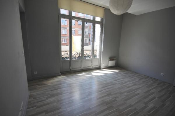 A LOUER : T3 à LILLE • Rue Macquart - QUAI DU WAULT • 1 125 € CC • Réf. 5967-12
