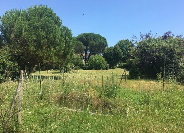 Terrain à vendre    Saint-Loubès