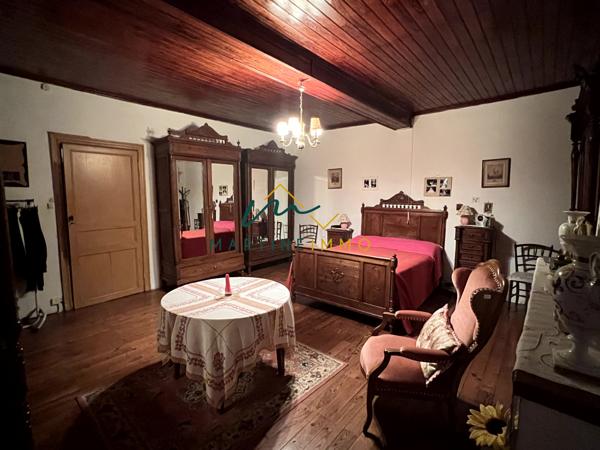 A VENDRE MAISON PIERRE DE 240M²