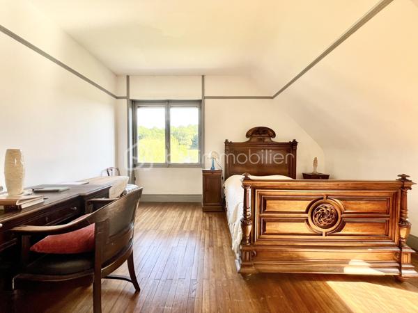 Maison de 300 m²