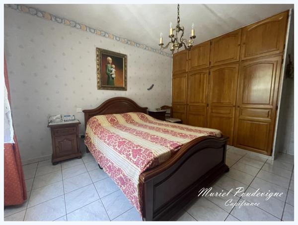 Maison individuelle UCHAUX, 142 m2 - 3 chambres