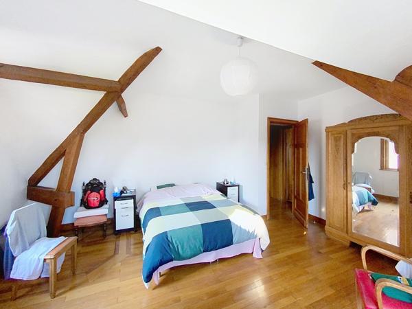 Quartier des Ecoles, Maison bourgeoise 8 chambres avec jardin ARMENTIERES