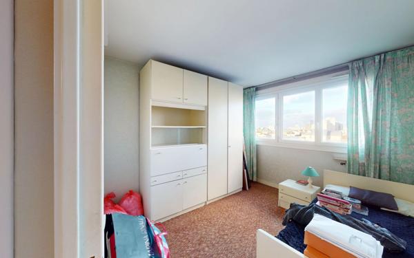 Appartement à vendre    5 pièces • 90,14 m2 Malakoff