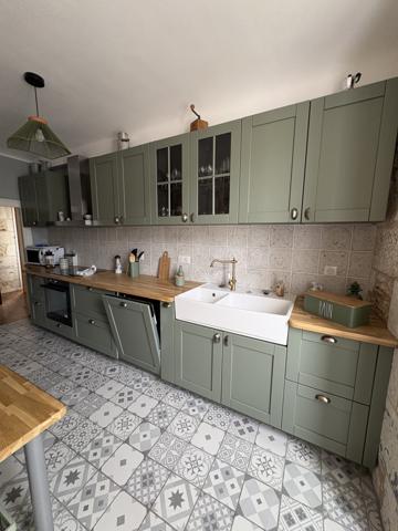 Neuvic (24190) maison bourgeoise avec jardin au calme