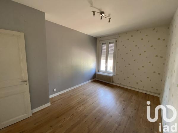Maison 4 pièces de 121 m² à CARENTAN (50500)