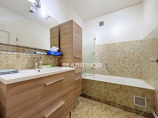 Appartement 127 m² 3 chambres bureau terrasse garage prox tram WASQUEHAL