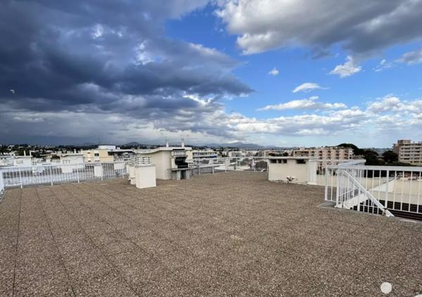 Cagnes-sur-Mer (06800) Toit terrasse 120m² / T4 Cagnes sur Mer d'environ 120m²