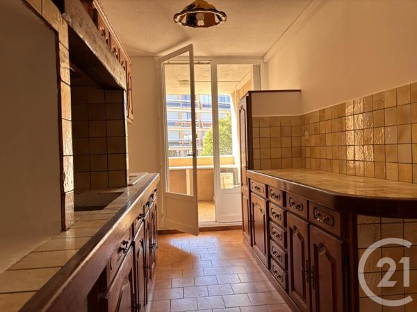 Appartement F3 à vendre  3 pièces - 64,83 m2 STE MAXIME - 83