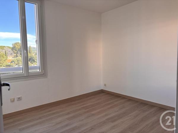 Appartement F3 à vendre  3 pièces - 64,83 m2 STE MAXIME - 83
