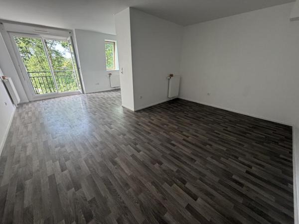 Location Appartement 4 pièces 82.71 m² - Rambouillet 78120