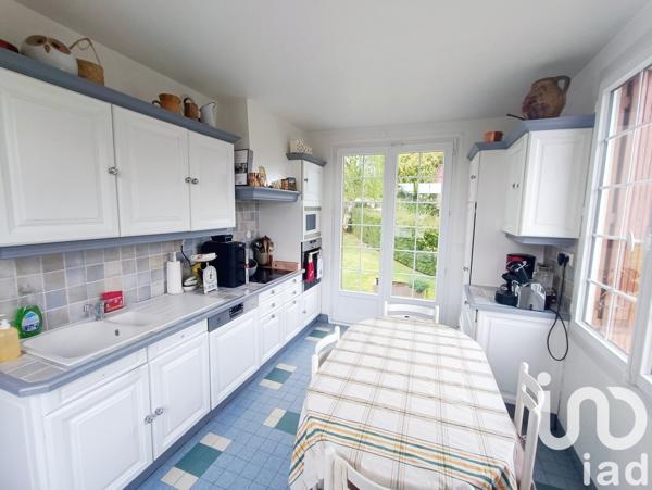 Maison 5 pièces de 140 m² à Les Aspres (61270)