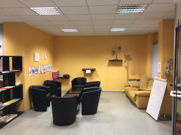 Bureau professionnel 100 m² à Montbéliard centre, usage polyvalent