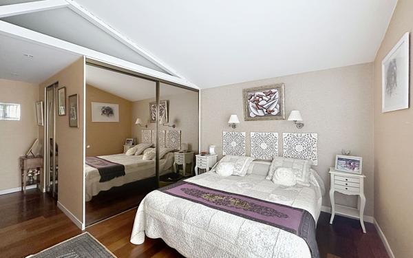 Appartement à vendre    4 pièces • 145 m2 La Rochelle