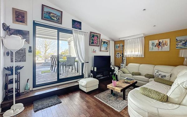 Appartement à vendre    4 pièces • 145 m2 La Rochelle
